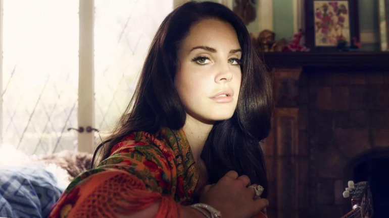 [Crítica] Ocean Blvd: mais um álbum que seguiu a fórmula ‘Lana Del Rey’